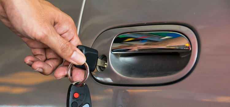 Car door lock repair in Oakdale